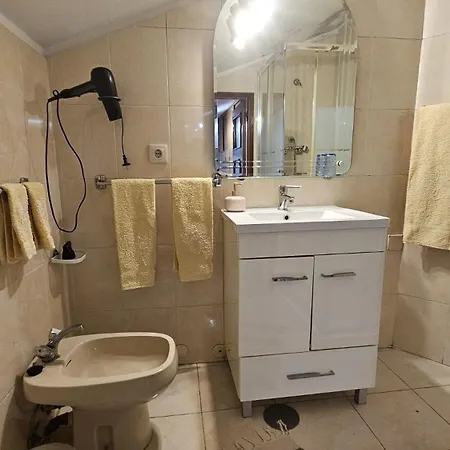 Suite Porto Δωμάτια σε οικογενειακή κατοικία *